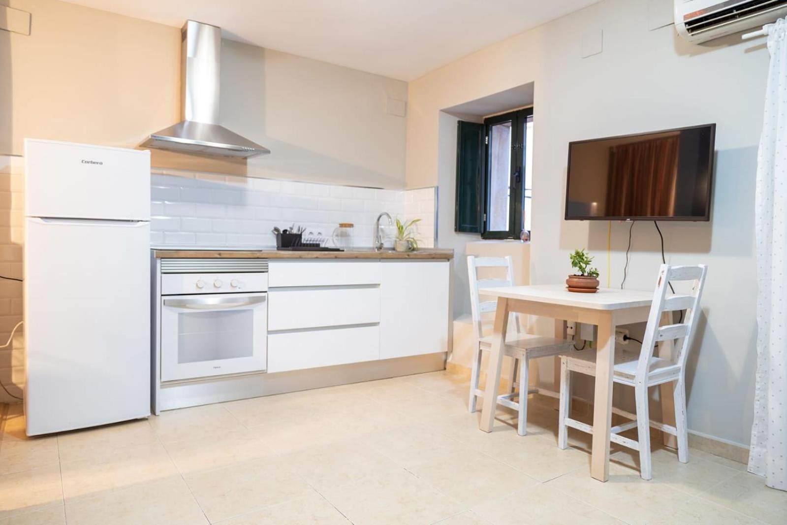 Apartamento El Olivo Trujillo Exterior photo